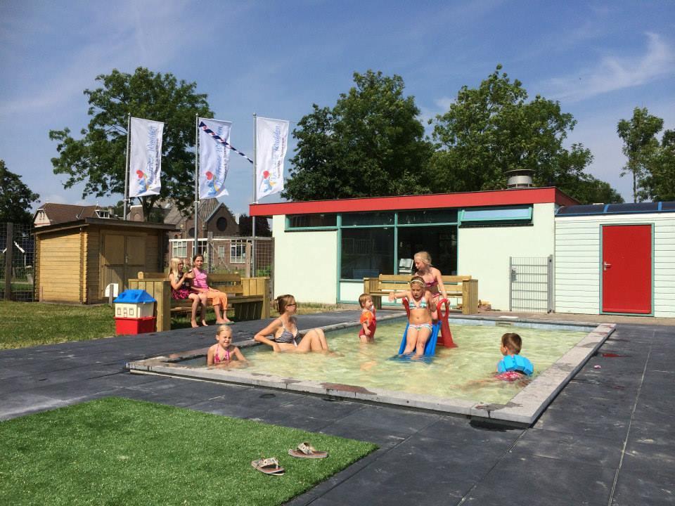 De Rozenbottel Villa Tzummarum Luaran gambar